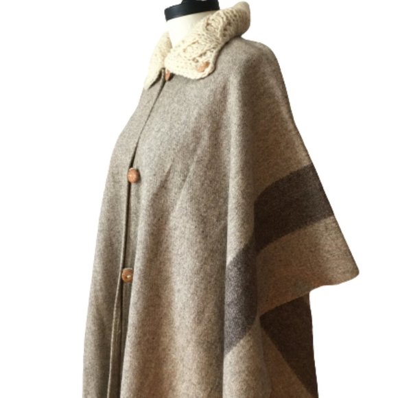 NEW Vintage Wool Blanket Cape Cable Knit Collar Handmade Fringed Long Americana - Picture 7 of 16